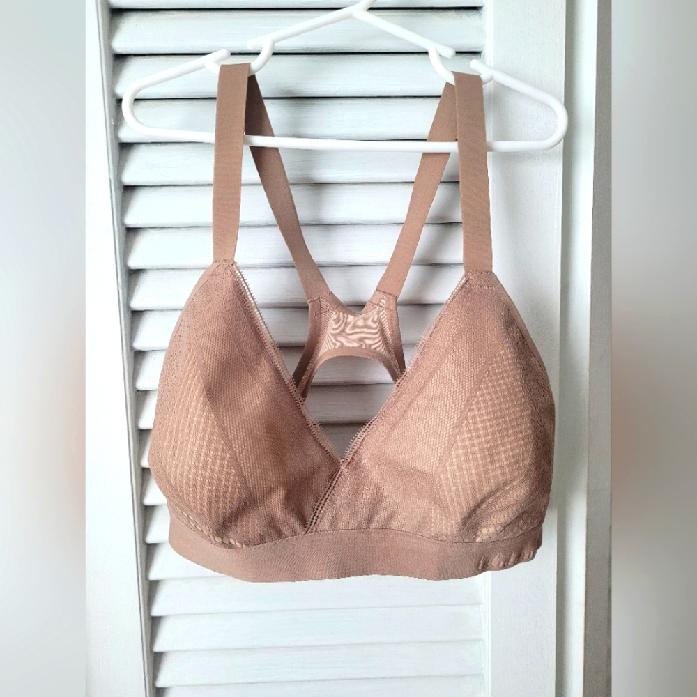 Lululemon Awake to Lace bra